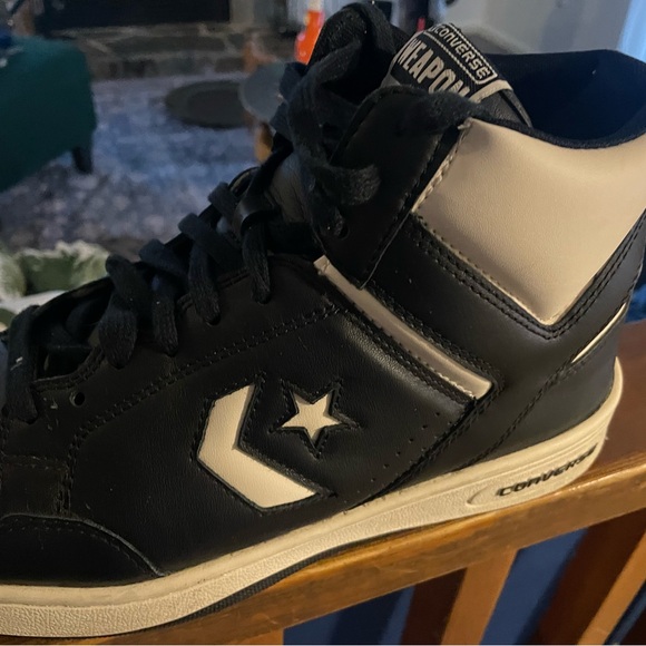 Converse Men’s Weapon  Black and White High-Top Sneakers - Picture 2 of 3